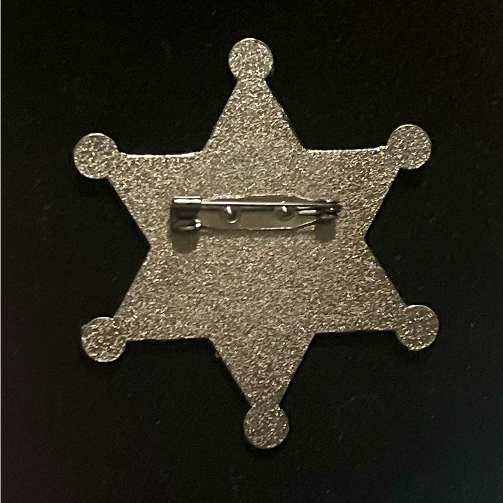 Ring Security Badge Metal Brooch - Picture 2 of 2